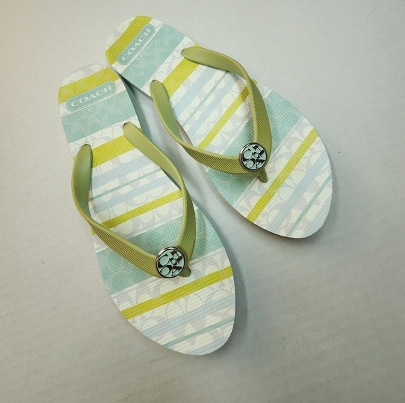🌸Coach | Signature Coach Thong Sandals‎ size 7.5 - Picture 4 of 4